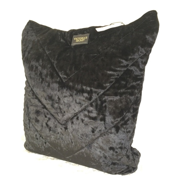 Victoria's Secret Crushed Velvet Weekend Bag - Picture 2 of 8